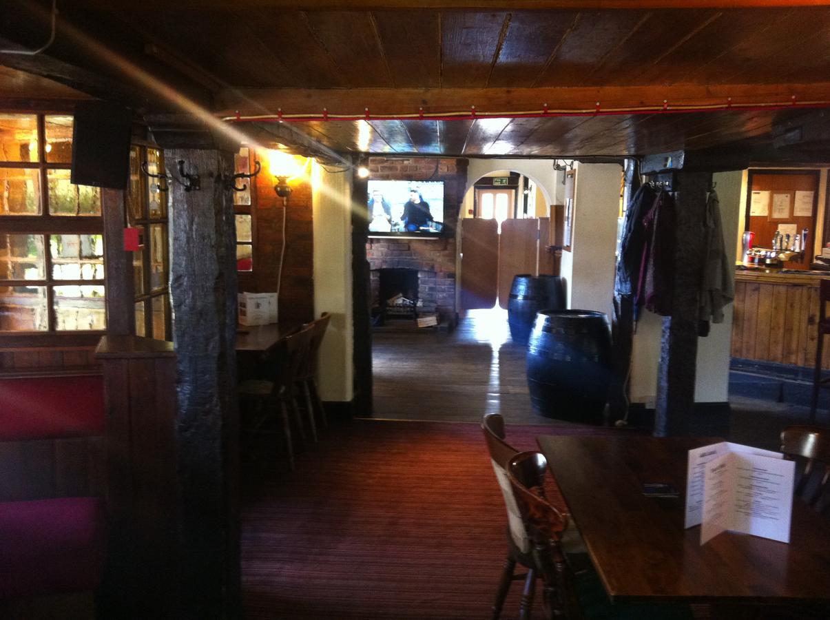 مبيت وإفطار Potterspury The Coffee Pot Tavern المظهر الخارجي الصورة